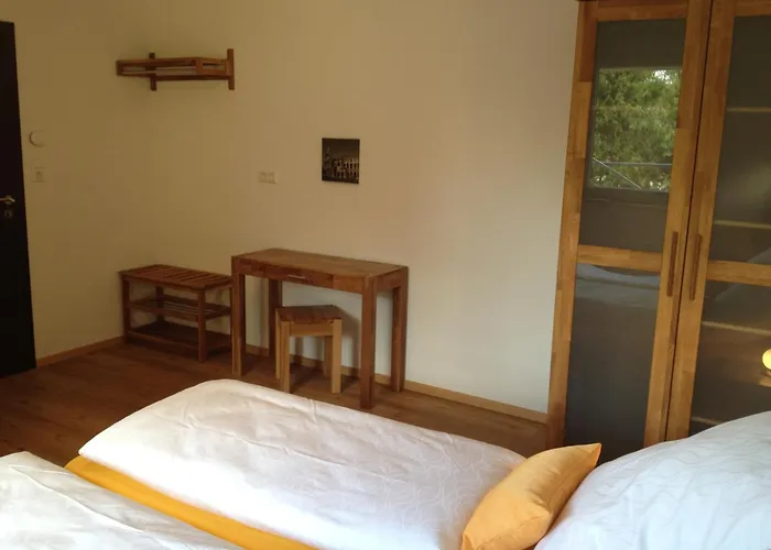 Guest house Neulen 3*