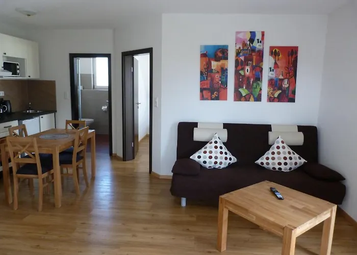 Neulen Guest house 3*